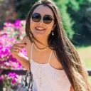 Cliente soddisfatta del trattamento di Sbiancamento denti Genova - Dott.ssa Camilla Colella